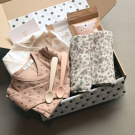 Kraamcadeau Tweeling | Hoera 2 Meisjes