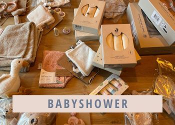 Verras je zwangere vriendin, zus of (schoon)dochter met een origineel babyshower cadeau van Jans Babybox