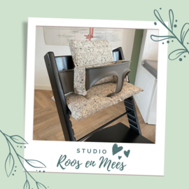 Tripp Trapp kussenset - decoratiestof - getekende hondjes