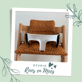 Kidsmill Up! kussenset - decoratiestof - roest met zwarte stip