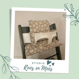 Tripp Trapp kussenset - decoratiestof - madeliefjes