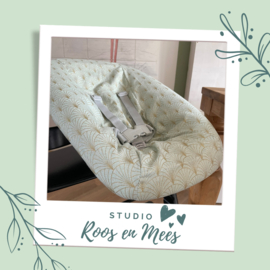 Tripp Trapp newbornset hoes - decoratiestof - gouden waaiers op groen