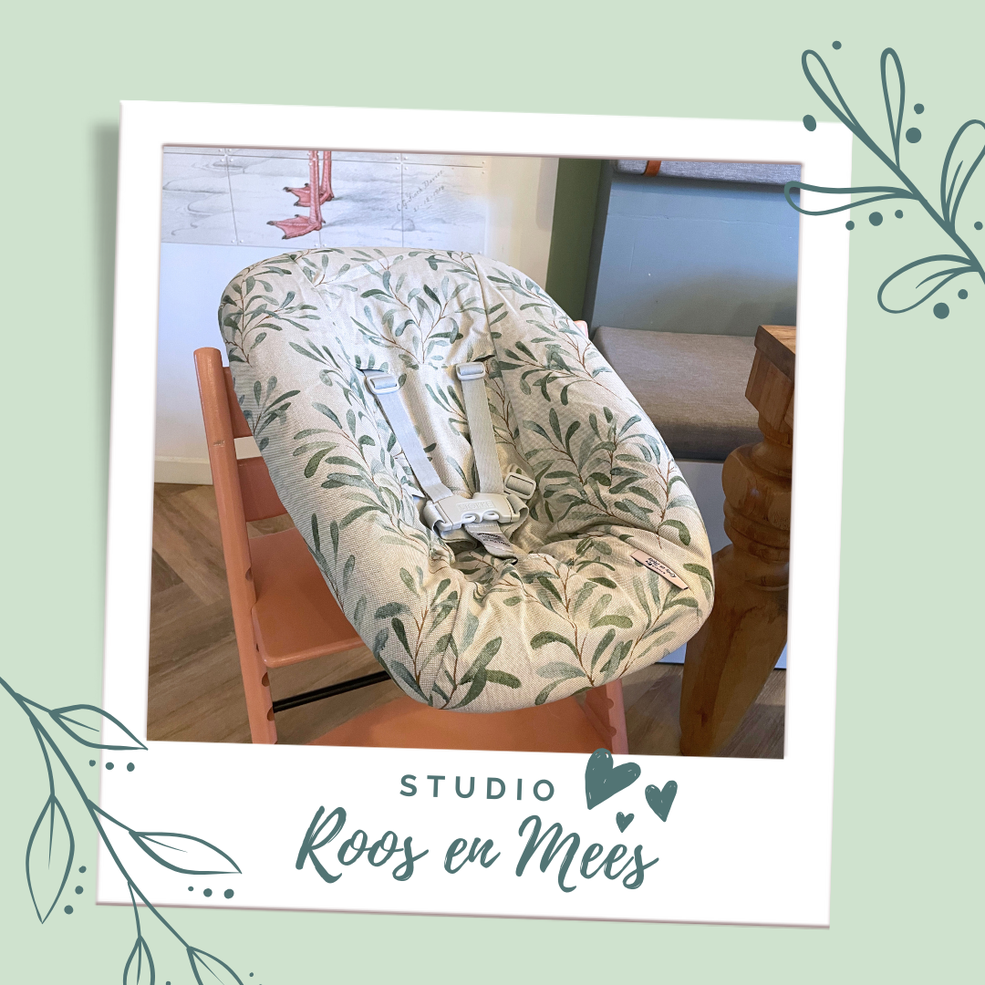 Tripp Trapp newbornset hoes - decoratiestof - under the misletoe