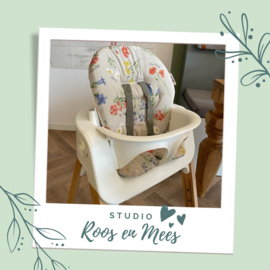 Stokke Steps kussenset - decoratiestof - lentebloemen