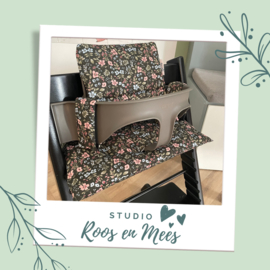 Tripp Trapp kussenset - katoen - bloemetjes op army green