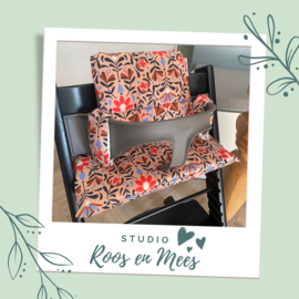 Tripp Trapp kussenset - katoen - bloemen Petra beige en rood