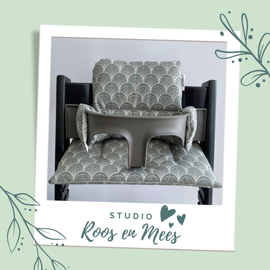 Tripp Trapp kussenset - decoratiestof - groene waaiers op zand