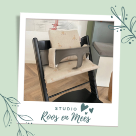 Tripp Trapp kussenset - decoratiestof - gansje met bloemetjes