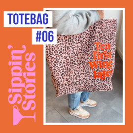 Sippin' Stories - totebag #06 - Luipaard roze