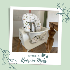 Stokke Steps kussenset - decoratiestof - aquarel blad en bloem