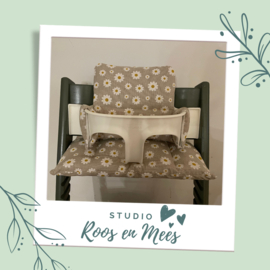 Tripp Trapp kussenset - decoratiestof - madeliefjes