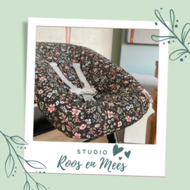 Tripp Trapp newbornset hoes - katoen - bloemetjes op army green