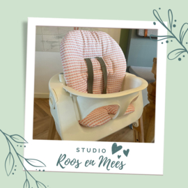 Stokke Steps kussenset - decoratiestof - roze golfjes