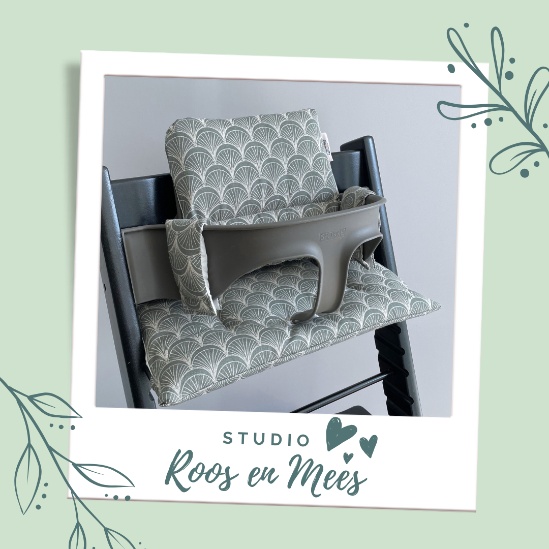 Tripp Trapp kussenset - decoratiestof - groene waaiers op zand