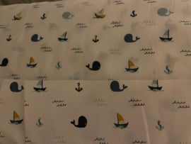 Nuna Leaf kussen - katoen - walvis en boot wit
