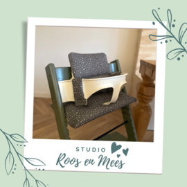 Stokke Steps kussenset - katoen - grijs met witte stip