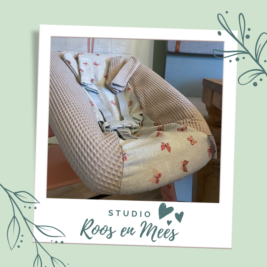 Tripp Trapp newbornset hoes - mix - vlinders met wafelstof camel mét bijpassende gordelhoesjes