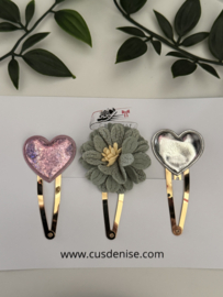 Set van 3 hartjes en bloem