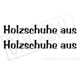 Holzschuhe aus