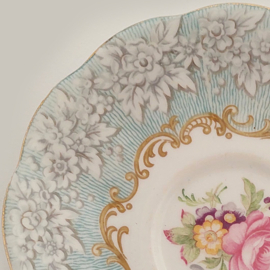 Royal Albert bordje Enchantment