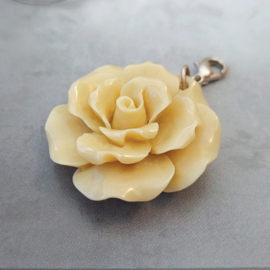 Biba ketting hanger bloem beige