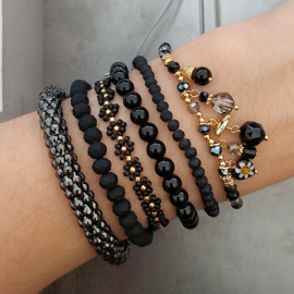 Biba armband bloemen zwart
