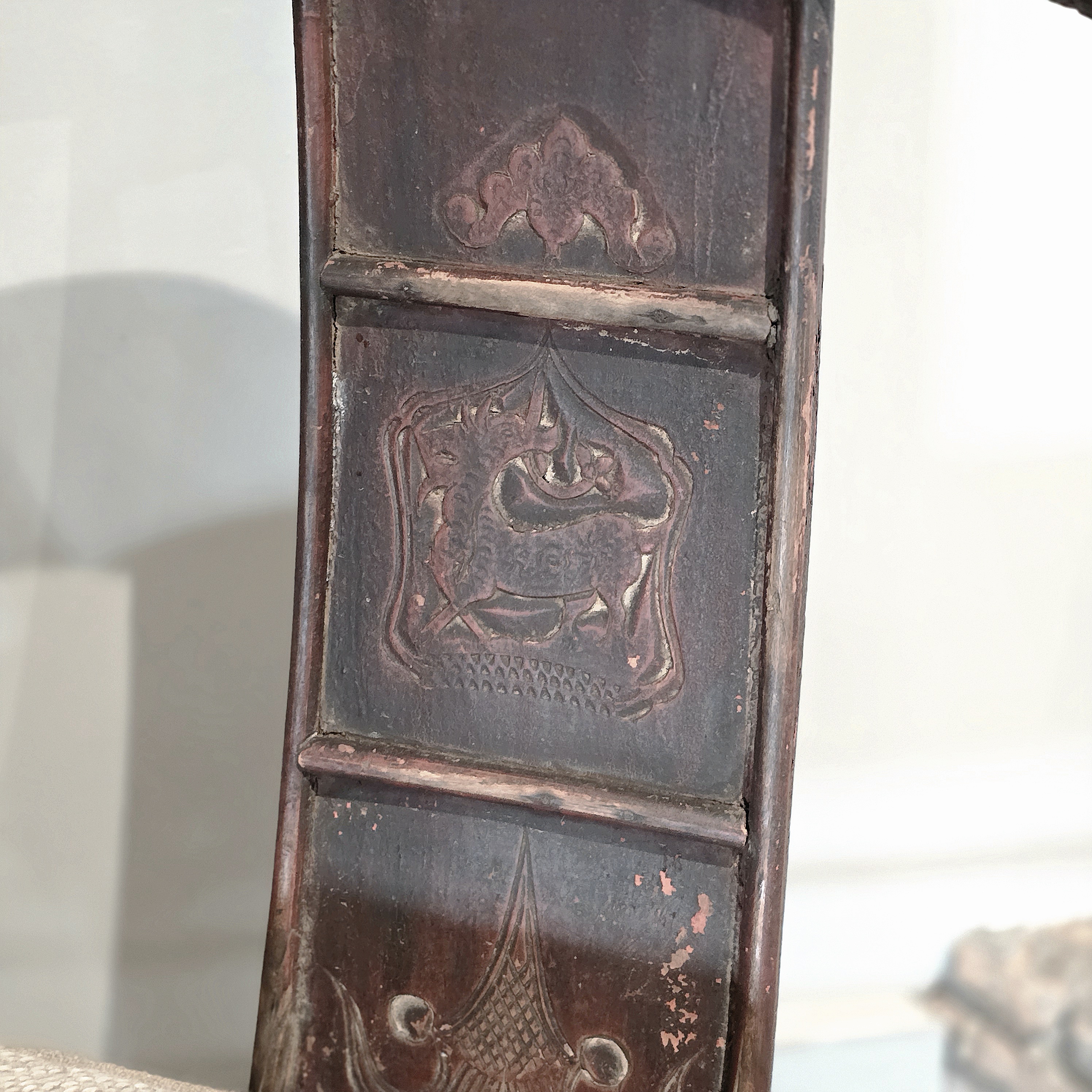 Oud Houten Chinese Stoel