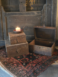 Oud Houten Kistje M
