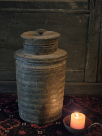 Unieke Houten Pot met Deksel en grove Ribbel