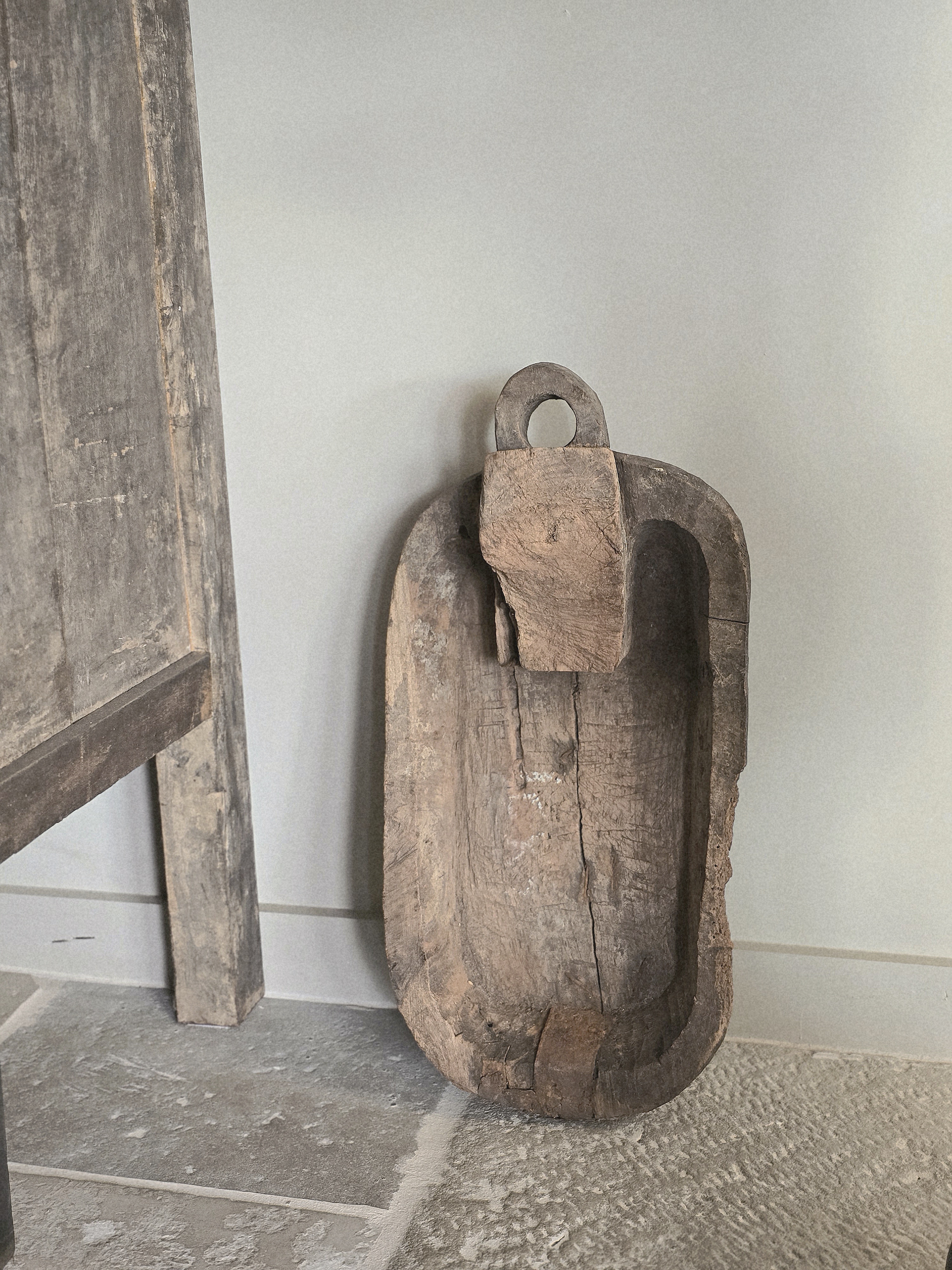 Authentieke Houten Trog met IJzerbeslag Roest