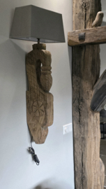 Unieke Houtsnijwerken Wandlamp met  Kap