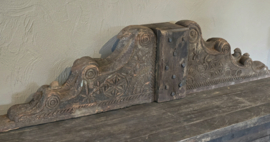 Uniek Oud Poerornament