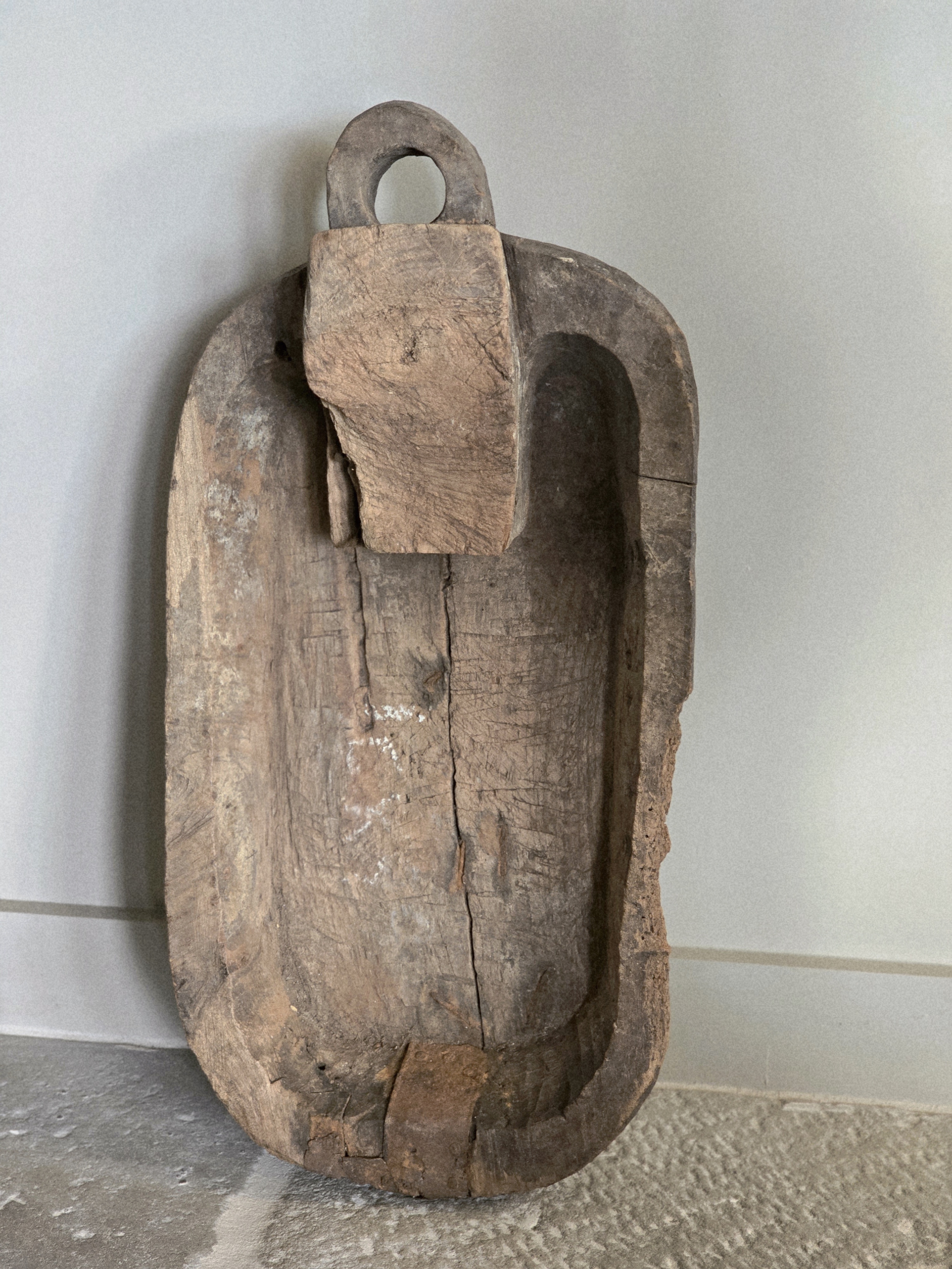 Authentieke Houten Trog met IJzerbeslag Roest