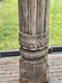 UNIEK EXEMPLAAR ! Houten Ornamentkandelaar