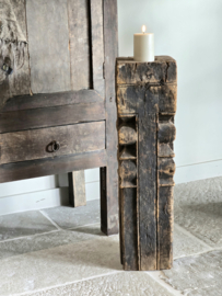 Unieke Houten Ornamentkandelaar