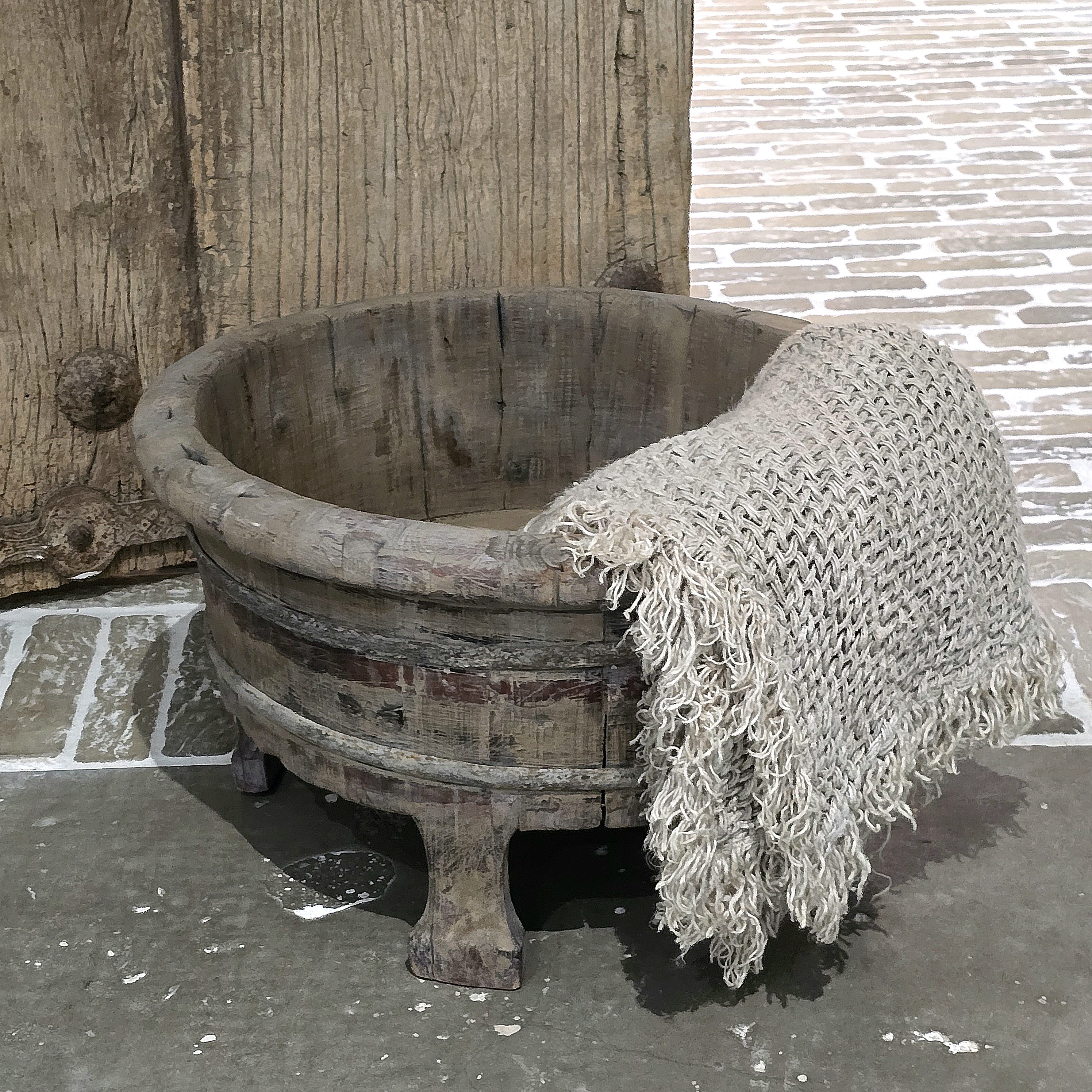 Houten Olijfbak Rond op Pootjes