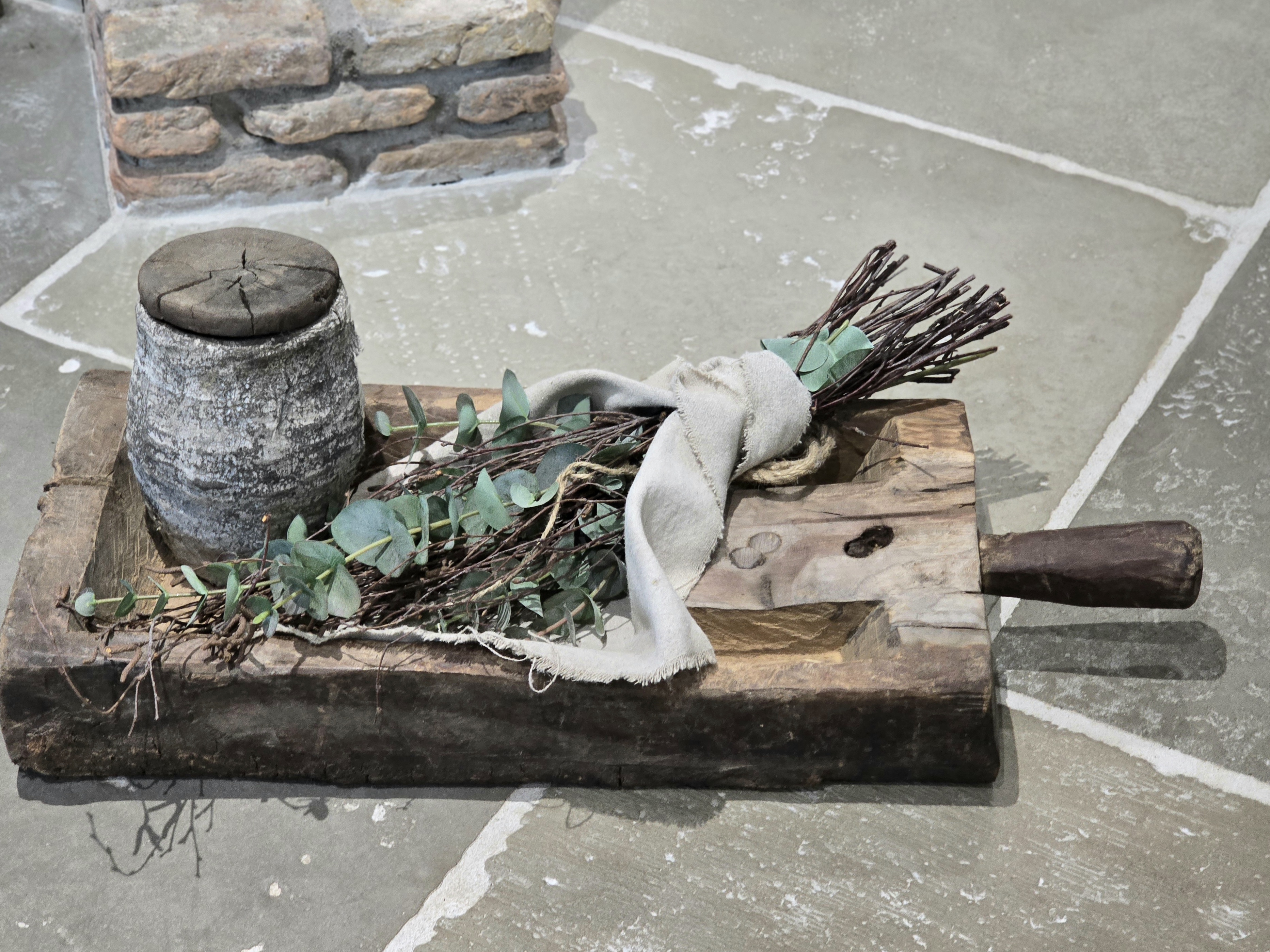 Oude Houten Trog met Handvat