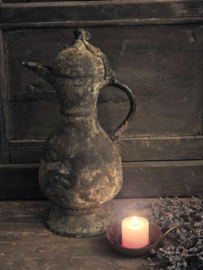 Oude Koperen Kan met Deksel  links