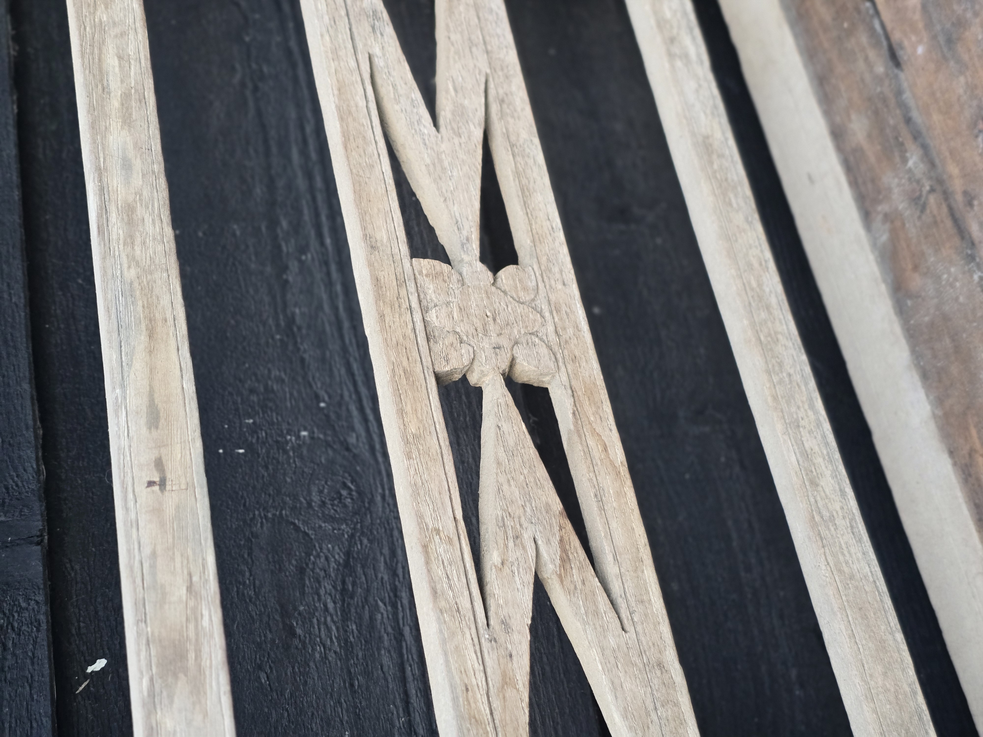 Oude Houten Stationsbank