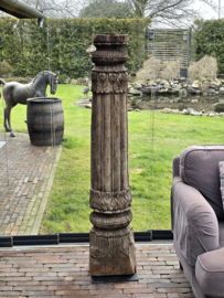 UNIEK EXEMPLAAR ! Houten Ornamentkandelaar