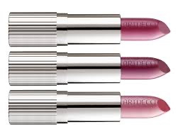 Glam vintage lipstick