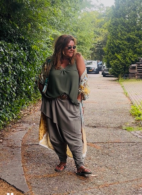 Harem broek army groen "Hip"