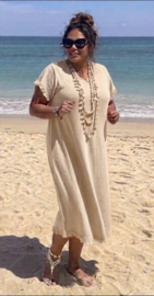 Grote maxi jurk "Stoer" beige