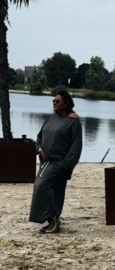 Grote combinatie set rok en sweater "Suus" army groen