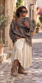 Trui "Dees" taupe