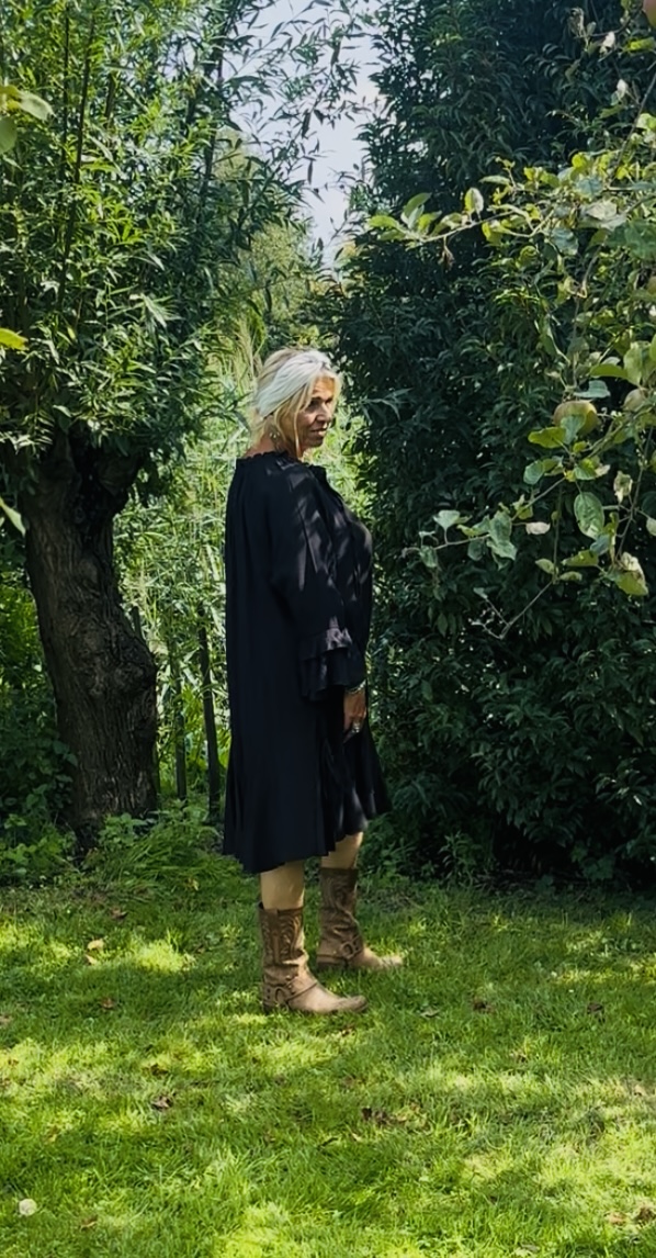 Grote maxi XXL Jurk "Jolien" zwart