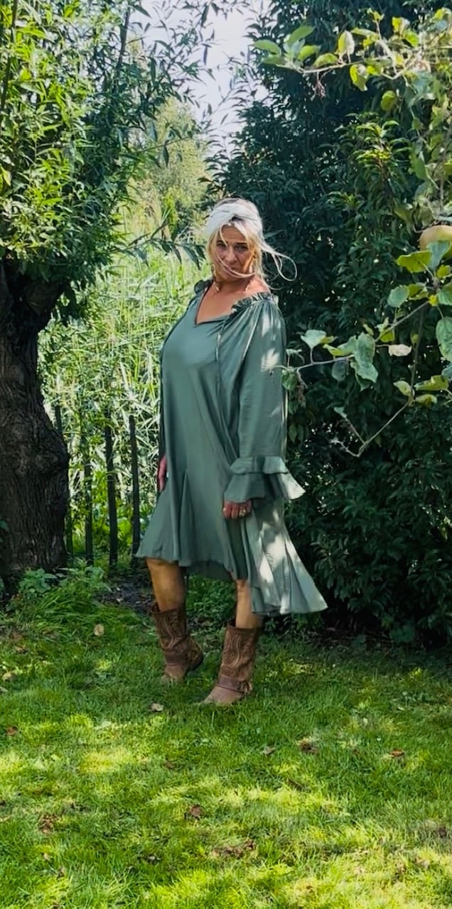 Grote maxi XXL Jurk "Jolien" army groen
