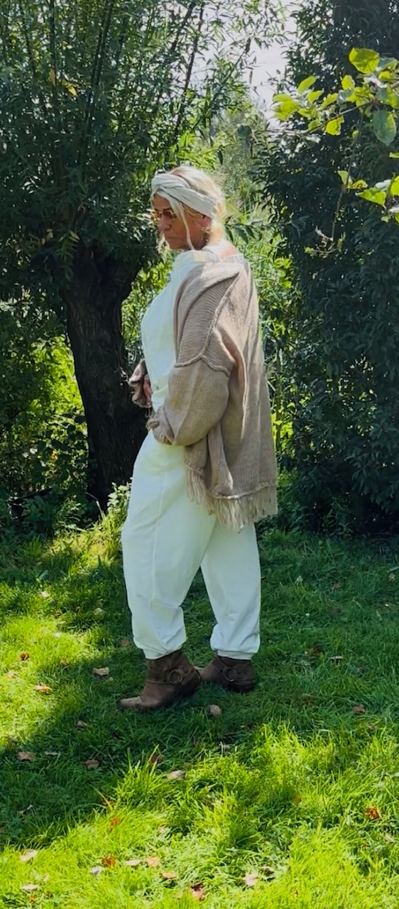Vest "Romy" camel
