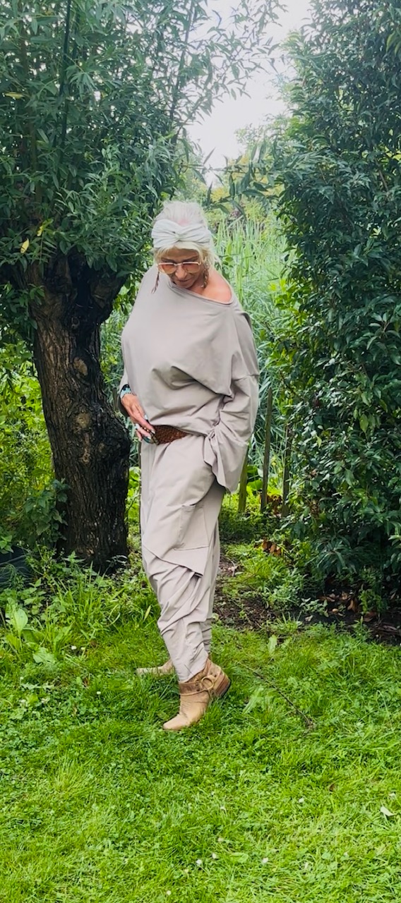 Harem broek taupe "Hip"