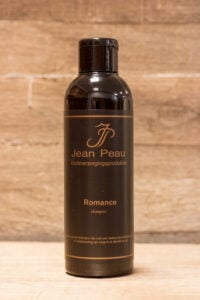Romance Shampoo